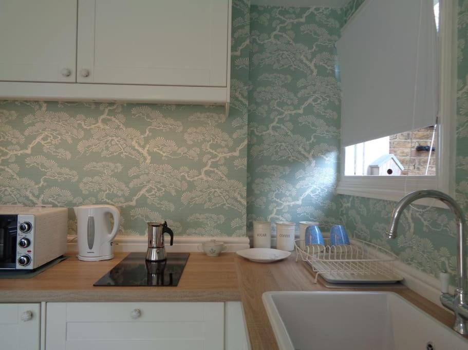 Charming English Style Studio Flat Londres Exterior foto
